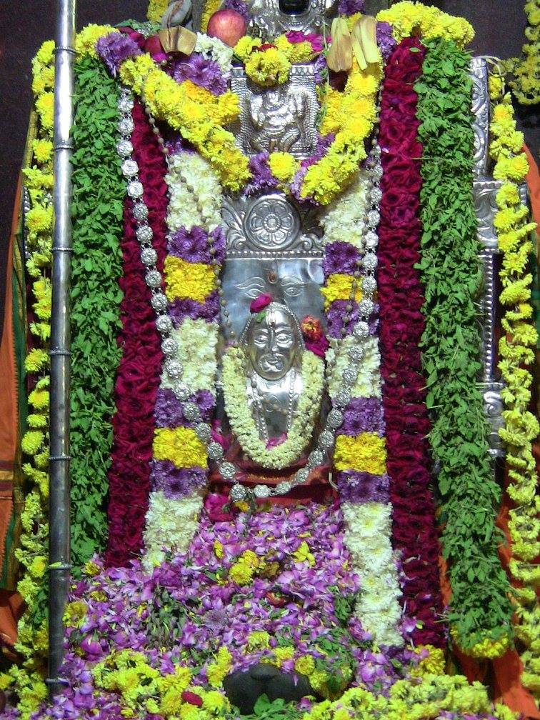 Decorated Sri Raghavendra Swamy Brindavan